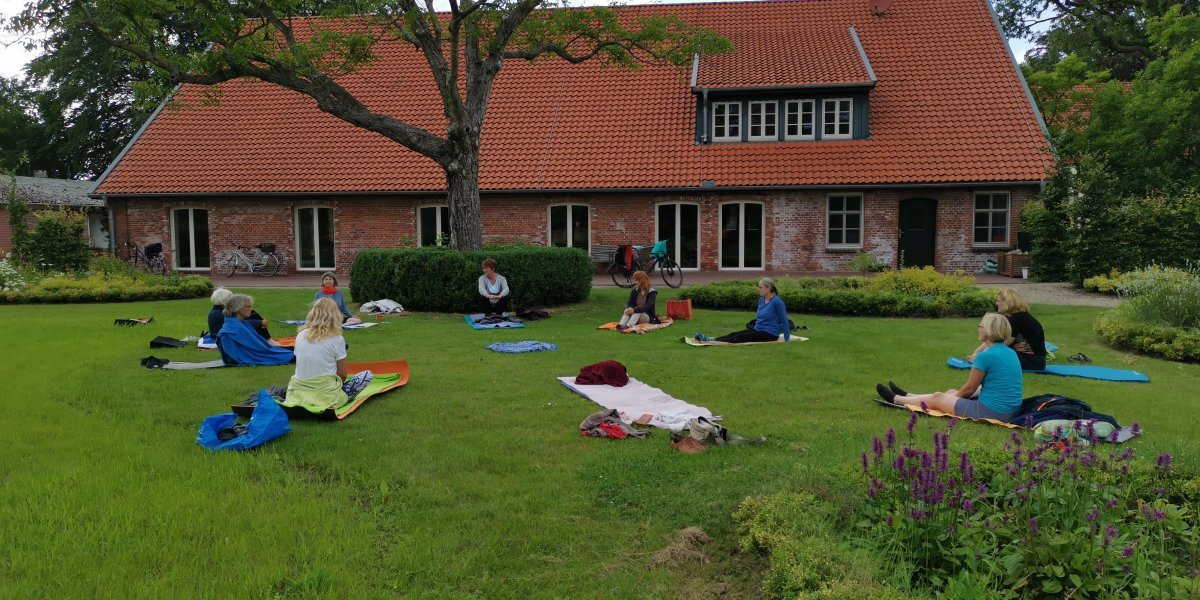 Yogakurs beim Jaspershof in Westerstede